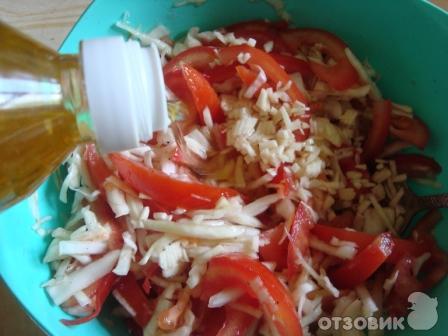 Рецепт салата Ароматный с капустой и помидорами фото