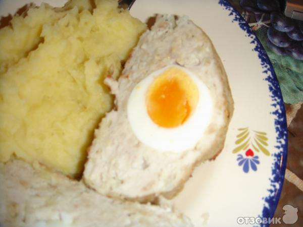 Рецепт Мясной рулет (с вареными яйцами) фото