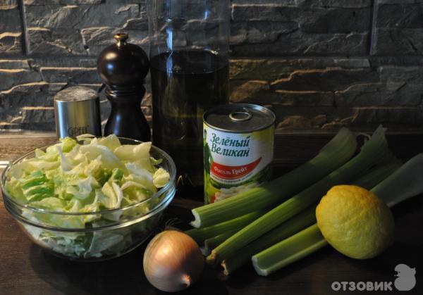 Ингредиенты для салата из белой фасоли