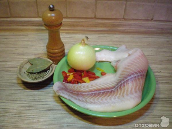 Рецепт Запеченная рыба под гранатовым соусом фото
