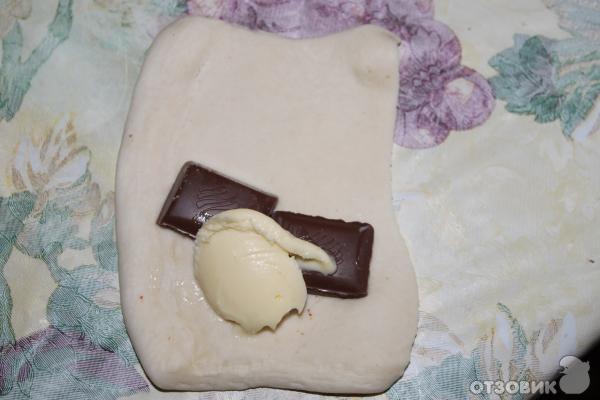 Рецепт Слоеные рогалики с шоколадом фото