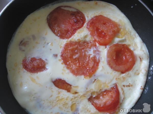 Рецепт Омлет с помидорами фото