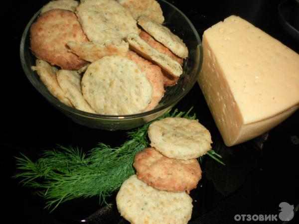 Рецепт соленого сырного печенья 