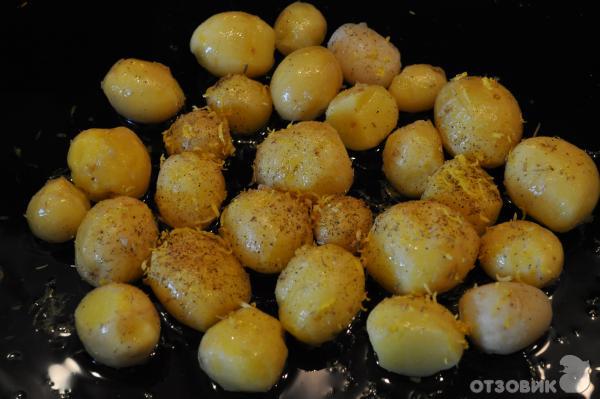 Приготовление молодого картофеля с розмарином