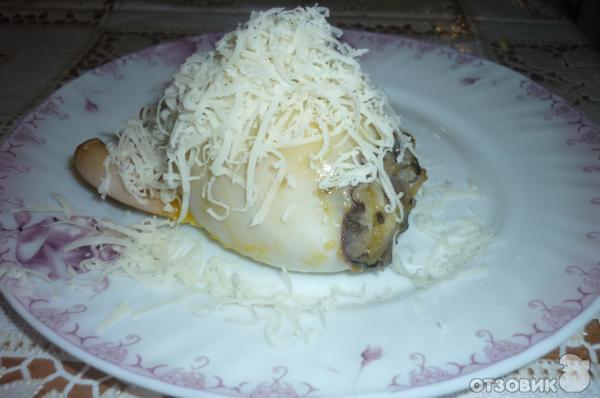 Рецепт Кальмарчики фаршированные картошечкой с грибами фото