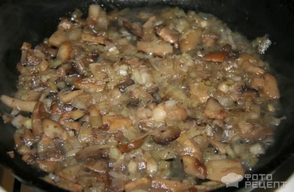 Рулет из фарша с грибами и сыром в духовке: рецепт с фото пошагово