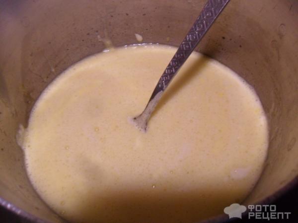 Рецепт Медовый торт в кефирном креме и шоколадной глазури фото