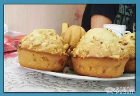 Рецепт Низкокалорийные мини-кексы с начинкой – с яблоками (изюмом, орехами) фото