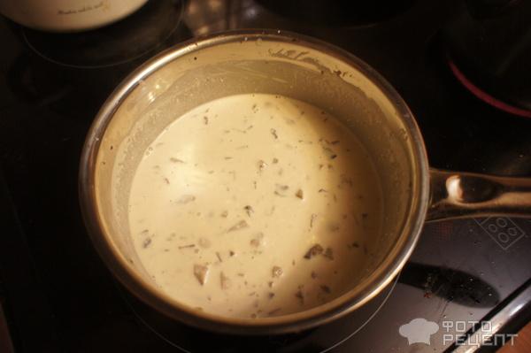 Рецепт Картофельные зразы с мясным фаршем под грибным соусом фото
