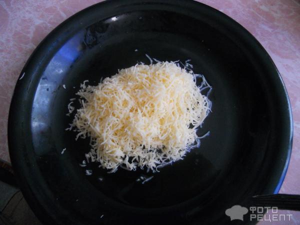 Рецепт Картофель печёный в сырно-чесночном соусе фото