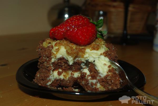 Рецепт Бисквитное пирожное с грильяжем фото