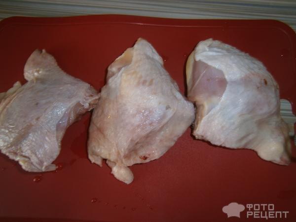 Рецепт Куриные бедрышки в горшочке фото