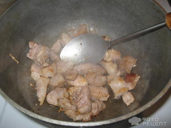 Рецепт подливы из свинины с кабачком и базиликом фото