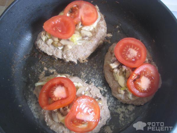 Котлеты с помидорами и сыром в духовке — рецепт с фото пошагово