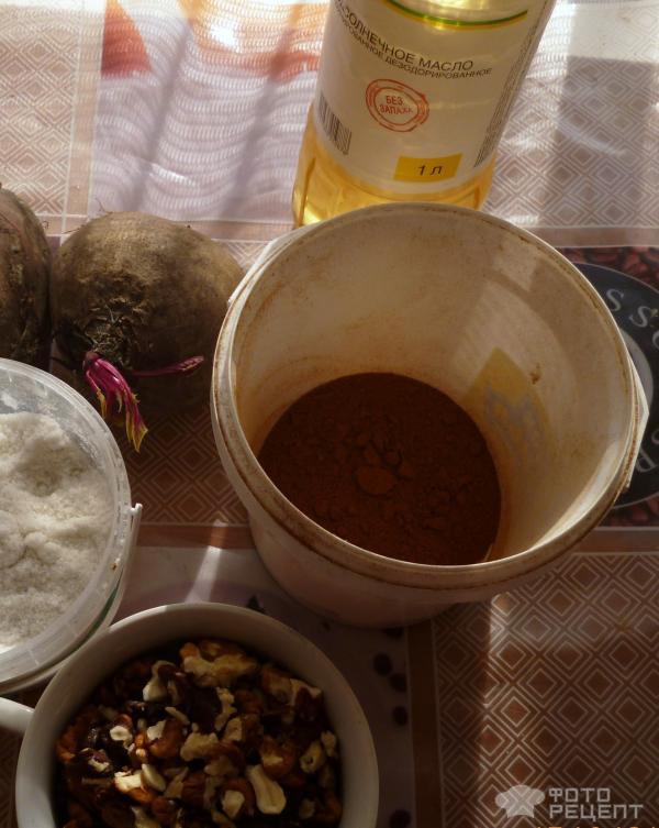 Рецепт Салат из свеклы с грецкими орехами фото