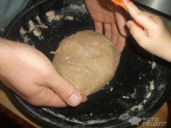 Хлеб из цельносмолотой пшеничной муки с ржаными отрубями на твёрдой закваске