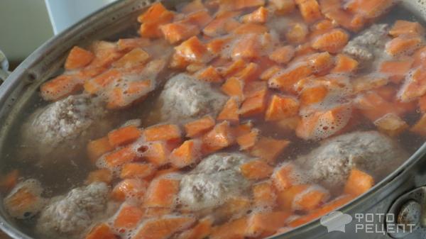 Рецепт Гречневый суп с фрикадельками фото