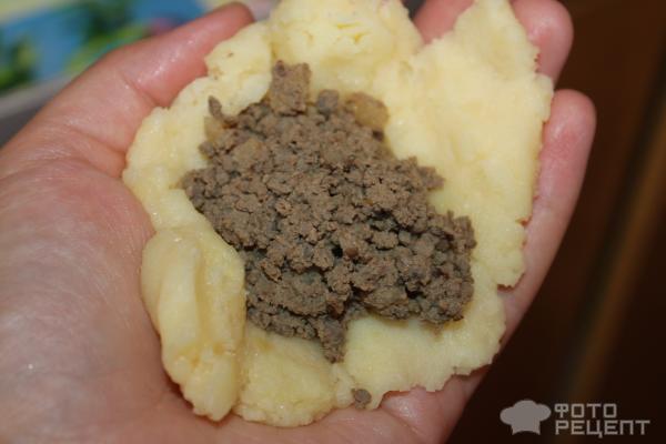 Рецепт Зразы картофельные с печенкой фото