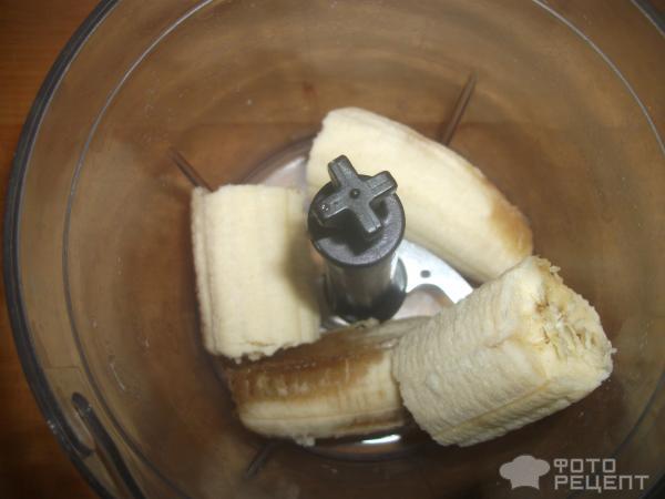Творожно-банановый Смузи с земляникой для самых маленьких