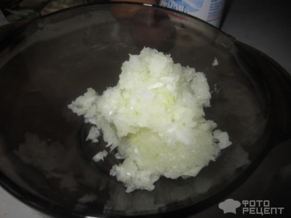 Рецепт Пшенично-луковые оладья с чесноком фото