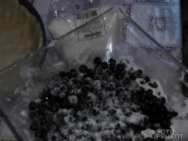 Рецепт Пирог из песочного теста с чёрной смородиной фото
