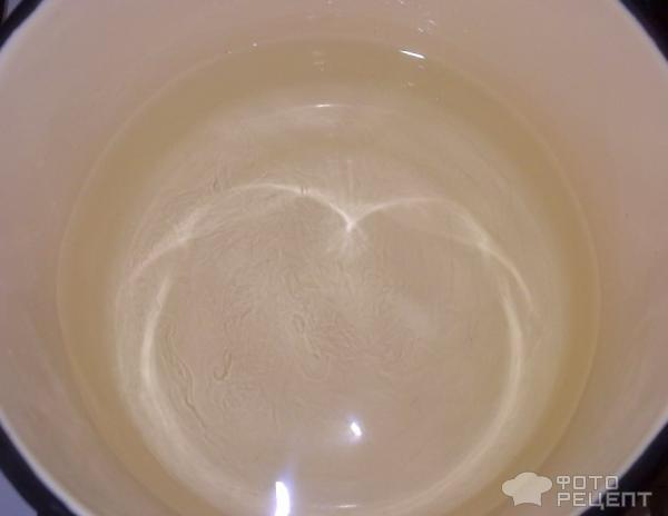 Кастрюля с водой