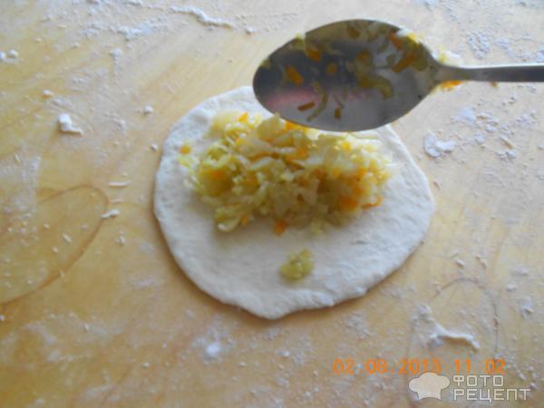 Рецепт Пирожки с капустной начинкой фото