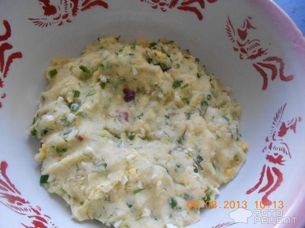 Рецепт Пирожки с картошкой, яйцами, луком и зеленью фото