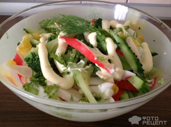 Салат с крабовыми палочками и брокколи , пошаговый рецепт на ккал, фото, ингредиенты - bellaira