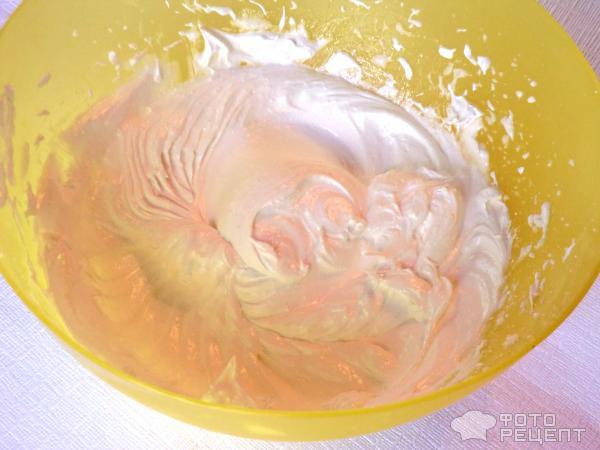 Рецепт Пирог с персиками и меренгой фото