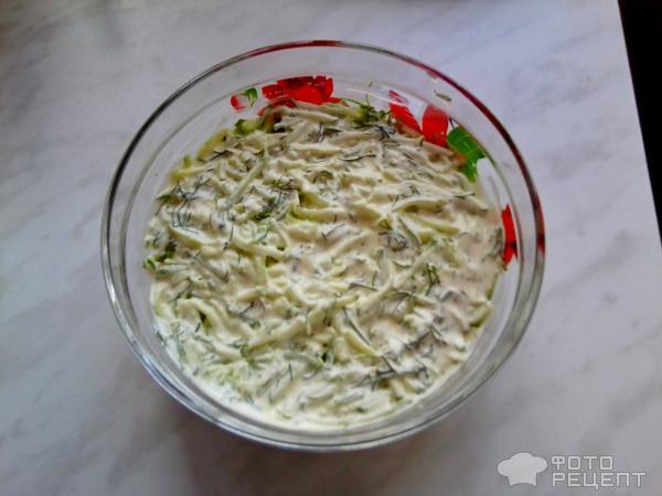 Рецепт Салат из печени трески с рисом фото