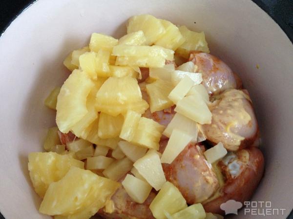 Рецепт Куриные ножки, запеченные с ананасами в казане фото