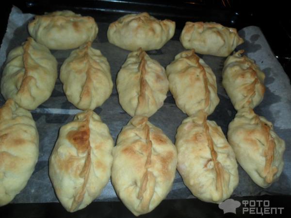 Рецепт Расстегаи с яблоком и грушей фото