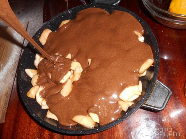 Шоколадная шарлотка