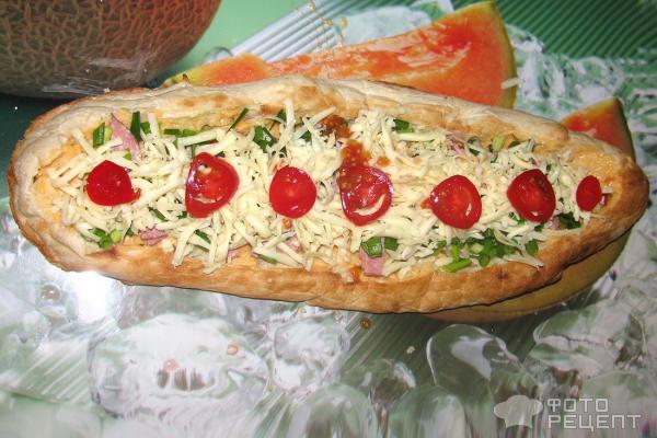 Рецепт Пицца из лаваша шоти с сыром, колбасой и овощами фото