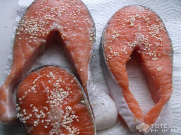 Рецепт жареные стейки лосося фото