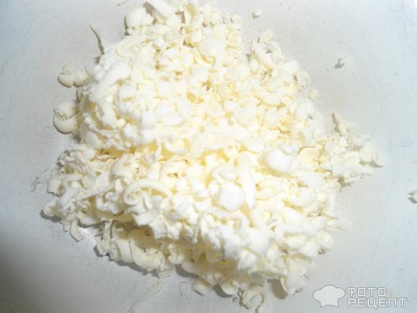 насыпной кофейный пирог с вишней и коньяком фото