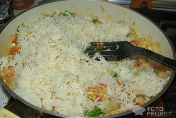 Жаренный рис по-тайски Кауд Пад фото
