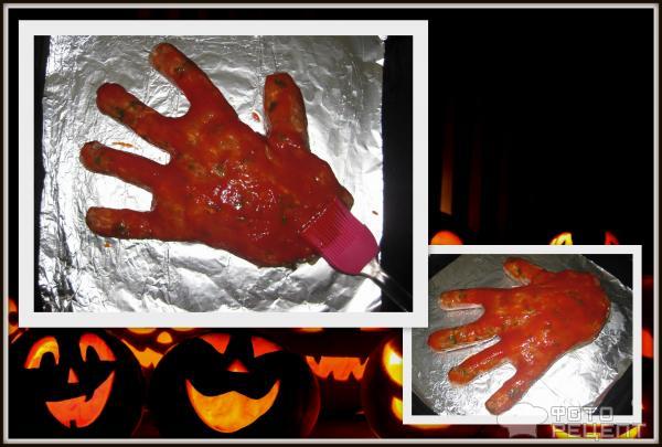 Запеканка Рука из фарша на Хэллоуин фото