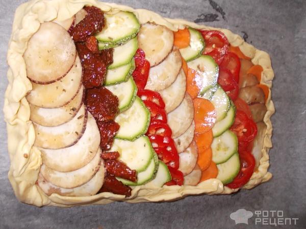 Овощной слоеный пирог фото