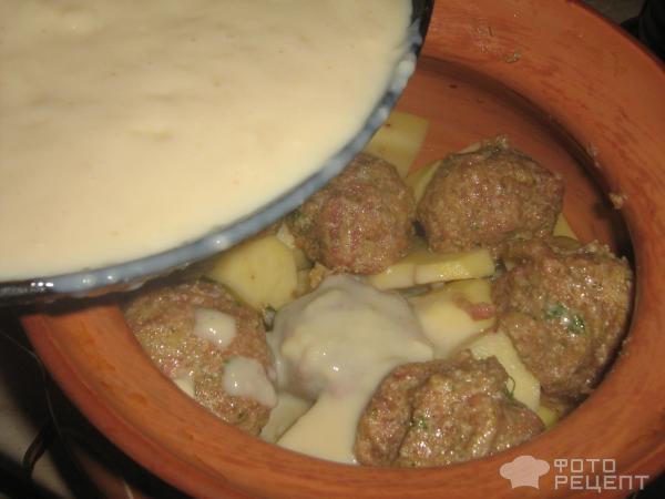 Рецепт: Тефтели в горшочке | картофель с тефтелями в духовке