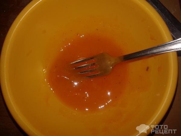 Жареные рыбные ребрышки с соусом из хурмы фото