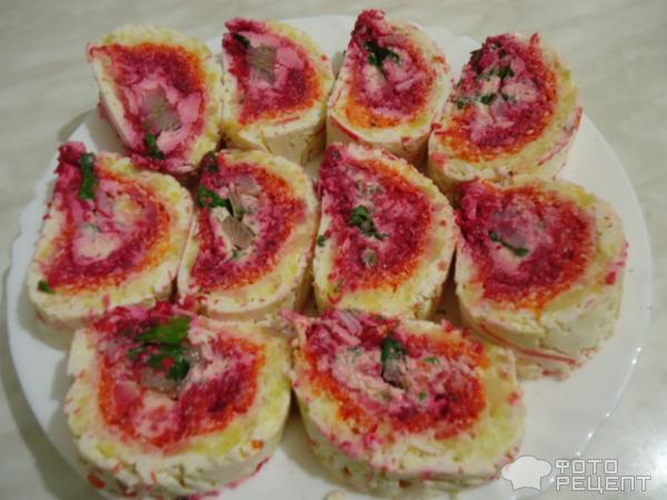 Селедка под шубой в рулете фото