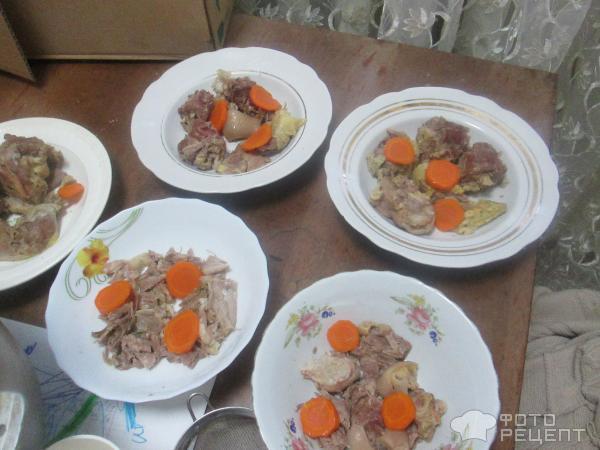 Холодец из индюшинных горлышек фото