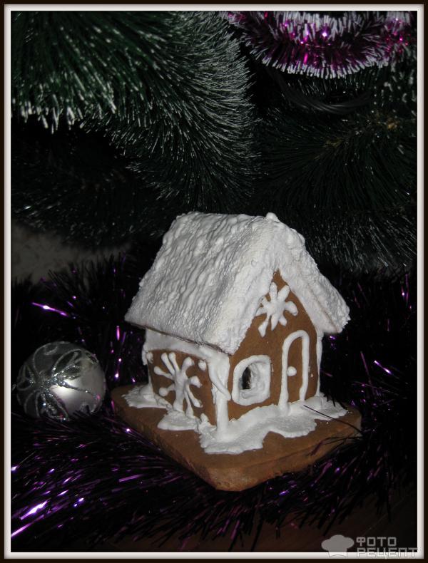 Рождественский пряничный домик фото