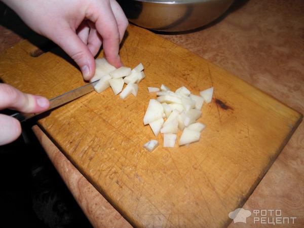 Картофель с мясом в горшочках фото