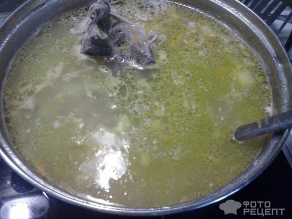 Суп из зеленого горошка на косточке фото