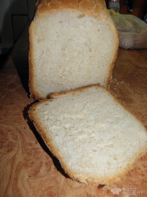 Традиционный белый хлеб для хлебопечки фото