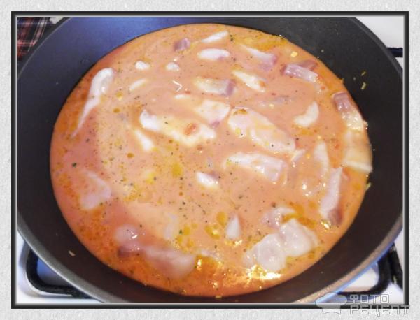 Филе пангасиуса в молочно-томатном соусе фото
