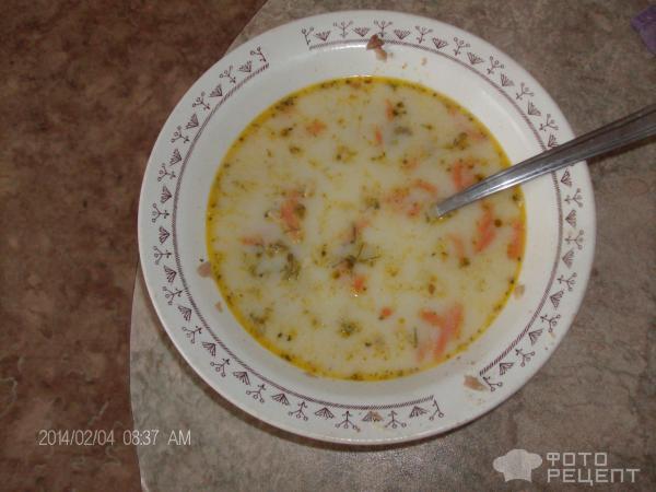 Сливочный суп с консервированной горбушей фото